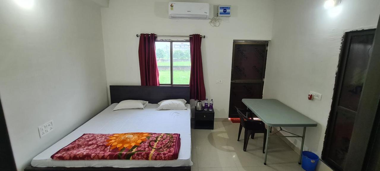 Gaurav Guest House Бодх Гая Екстериор снимка