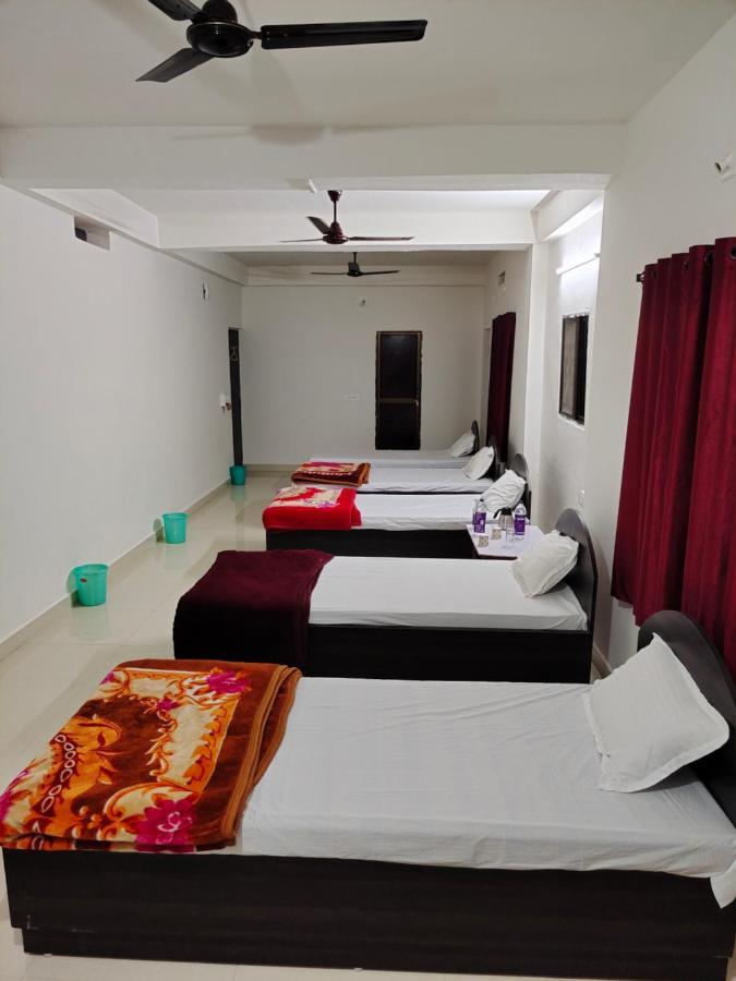 Gaurav Guest House Бодх Гая Екстериор снимка