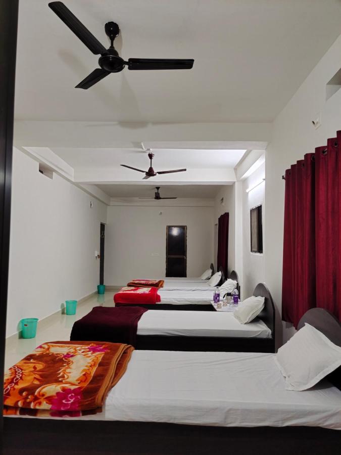 Gaurav Guest House Бодх Гая Екстериор снимка