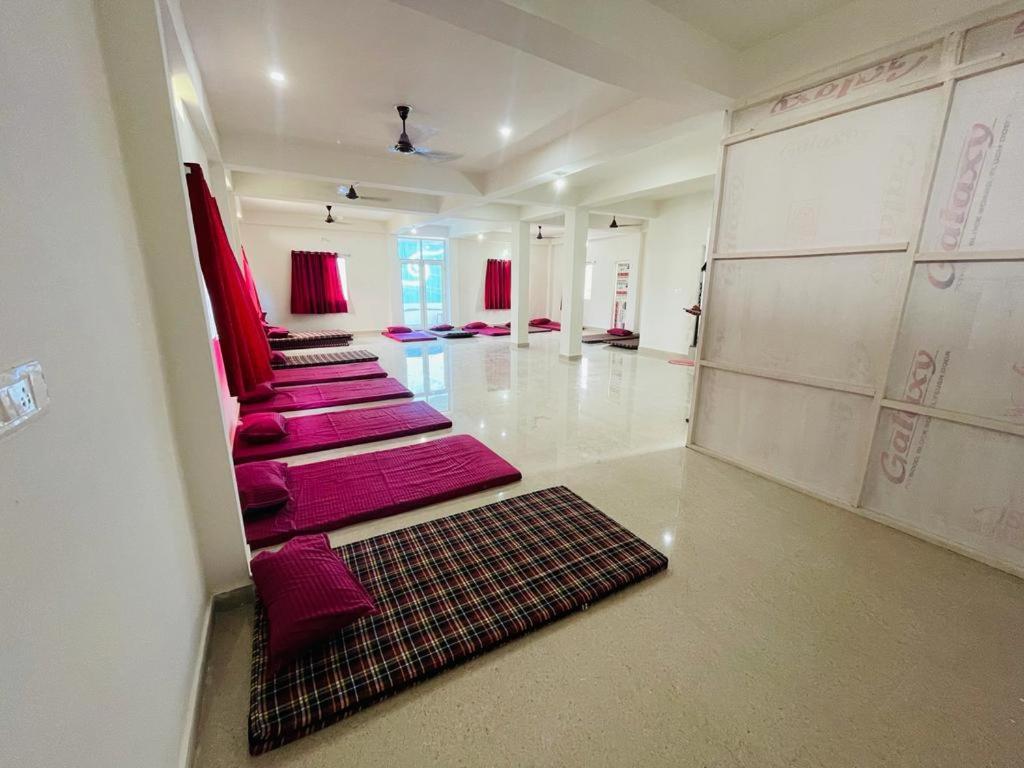 Gaurav Guest House Бодх Гая Екстериор снимка