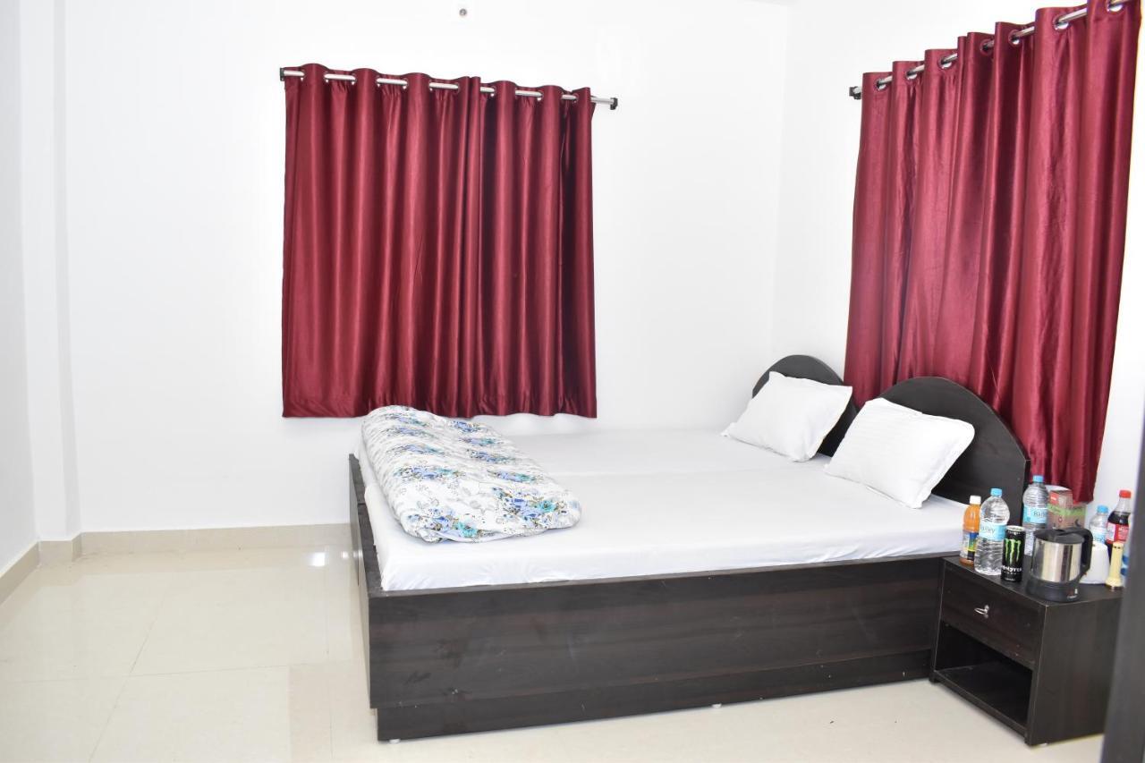 Gaurav Guest House Бодх Гая Екстериор снимка